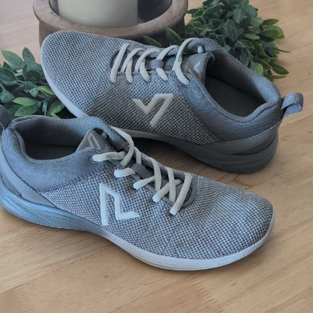 Vionic Gray Sneakers with Breathable Knit and Cushioned Sole - Picture 5 of 7